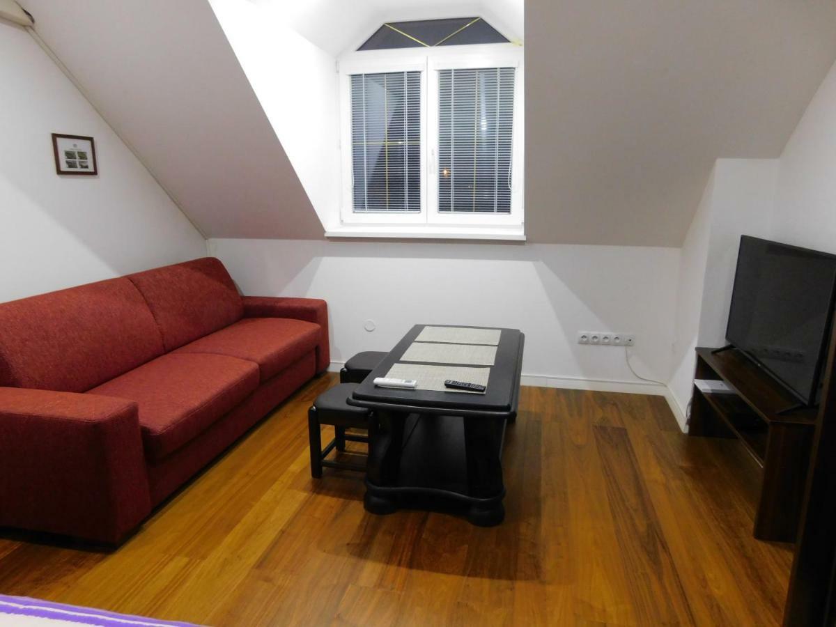 Apartmanovy Penzion Bojnice Luaran gambar